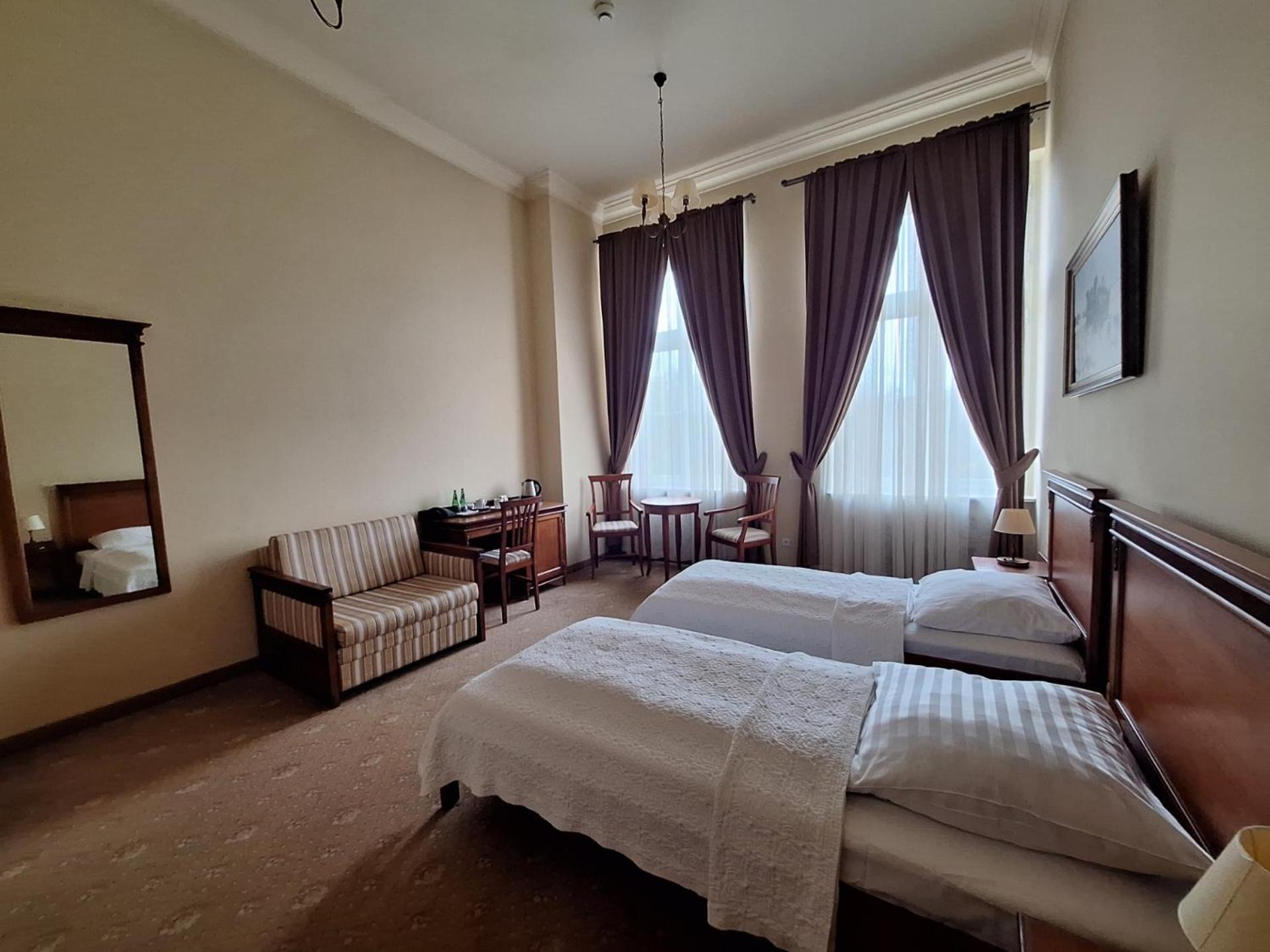 Zespol Palacowo-Parkowy W Ostromecku Ostromecko Exteriör bild